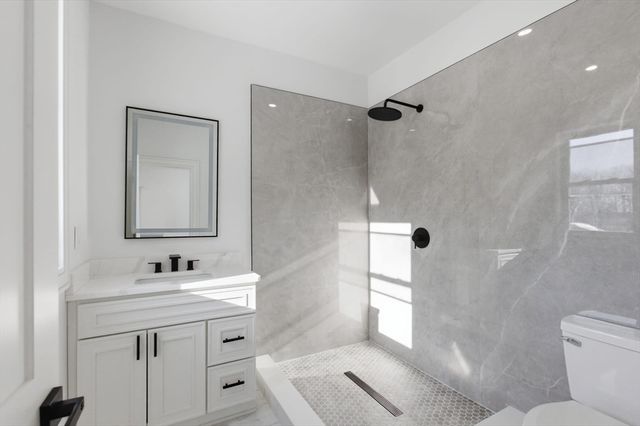 58 Massasoit Ave, Sudbury, MA 01776