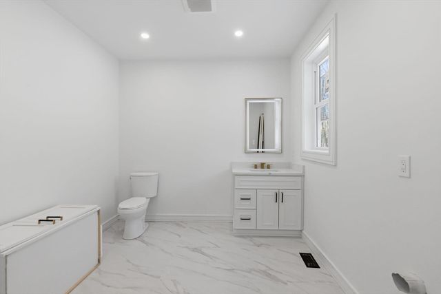 58 Massasoit Ave, Sudbury, MA 01776