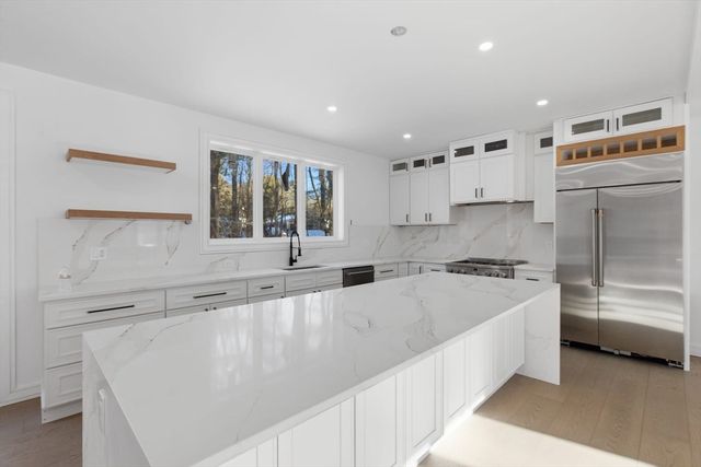 58 Massasoit Ave, Sudbury, MA 01776