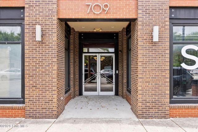 709 N 4th Street Ste 105, Wilmington, NC 28401