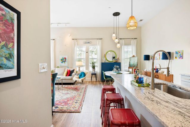 709 N 4th Street Ste 105, Wilmington, NC 28401