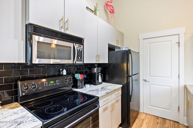 709 N 4th Street Ste 105, Wilmington, NC 28401