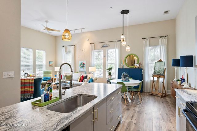 709 N 4th Street Ste 105, Wilmington, NC 28401