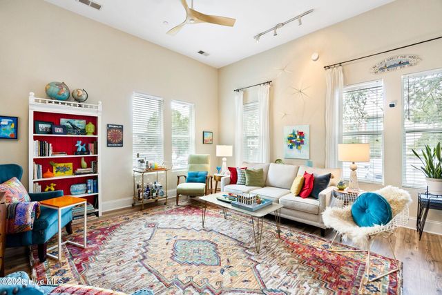 709 N 4th Street Ste 105, Wilmington, NC 28401