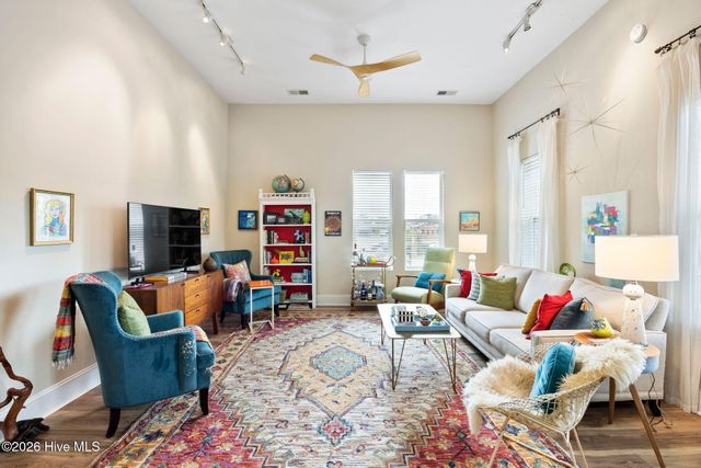 709 N 4th Street Ste 105, Wilmington, NC 28401