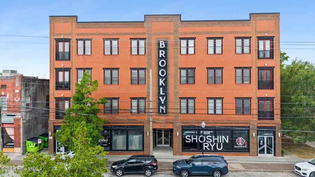 709 N 4th Street Ste 105, Wilmington, NC 28401