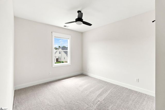 431 Nebbiolo Lane, Simpsonville, SC 29681
