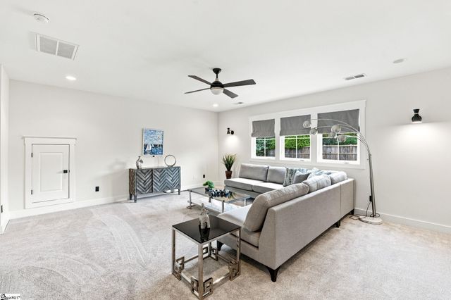 431 Nebbiolo Lane, Simpsonville, SC 29681
