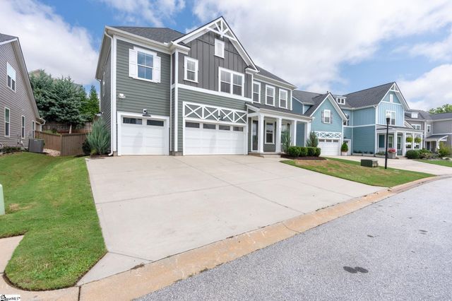 431 Nebbiolo Lane, Simpsonville, SC 29681