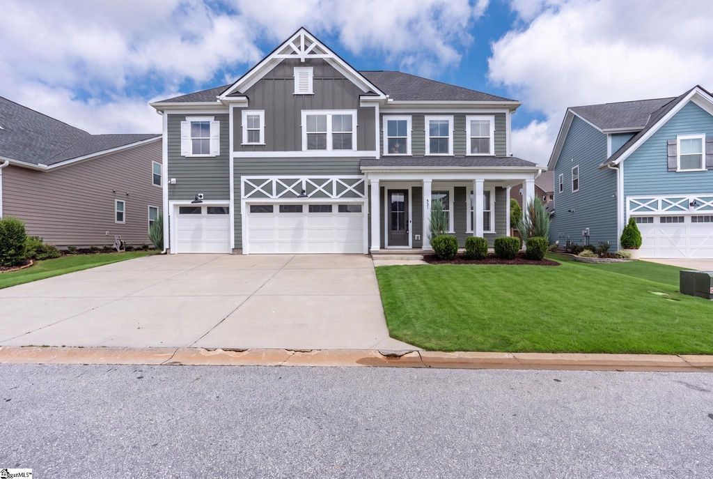 431 Nebbiolo Lane, Simpsonville, SC 29681