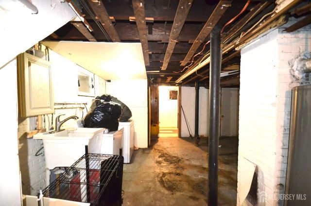 130 Joyce Kilmer Avenue, New Brunswick, NJ 08901