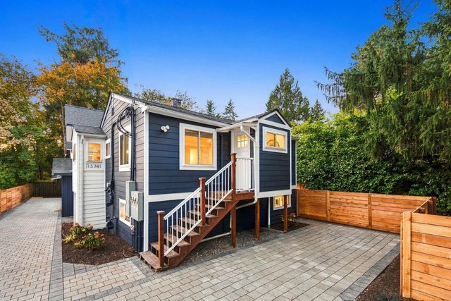 13741 37th Avenue NE, Seattle, WA 98125