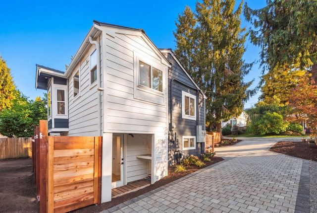 13741 37th Avenue NE, Seattle, WA 98125
