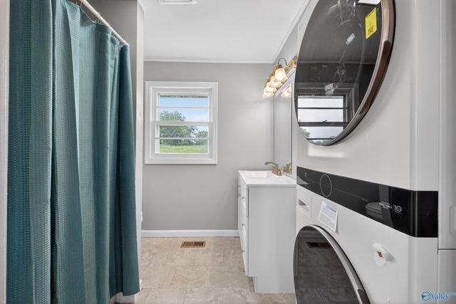 705 Emogene Street, Moulton, AL 35650