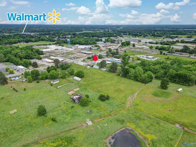 705 Emogene Street, Moulton, AL 35650