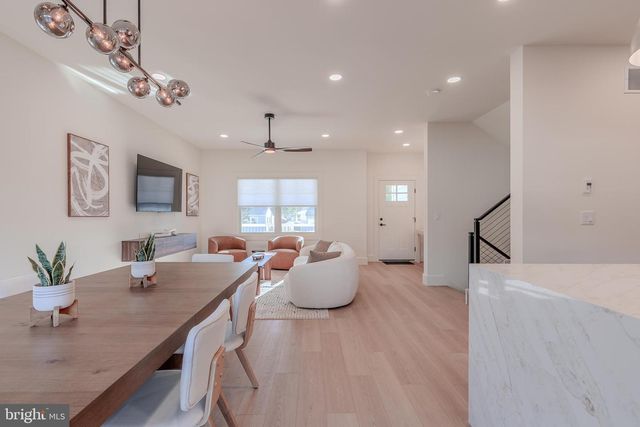 307 OAKDALE, Villas, NJ 08251