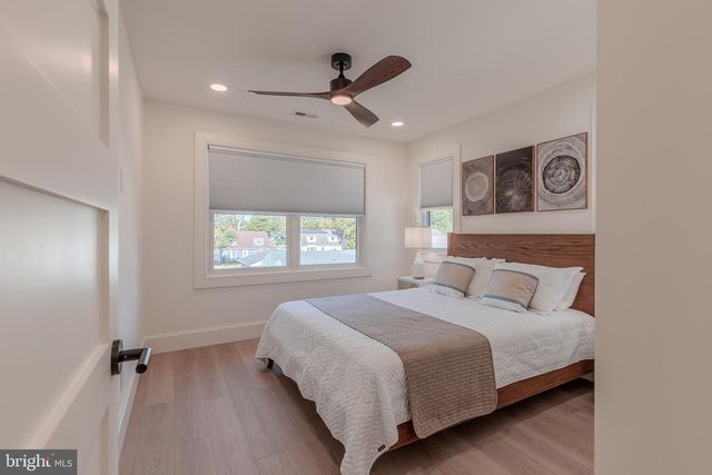 307 OAKDALE, Villas, NJ 08251