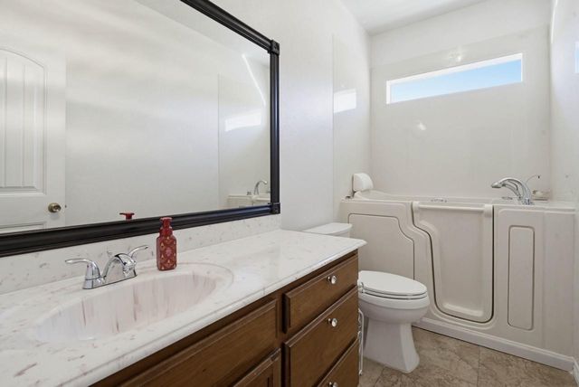 16180 Oaklawn Drive, Splendora, TX 77372