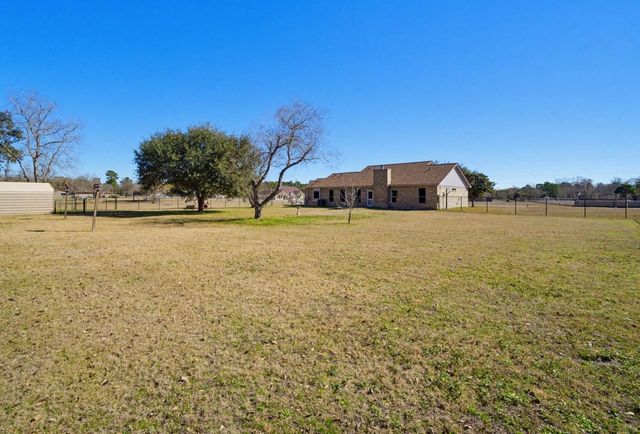 16180 Oaklawn Drive, Splendora, TX 77372