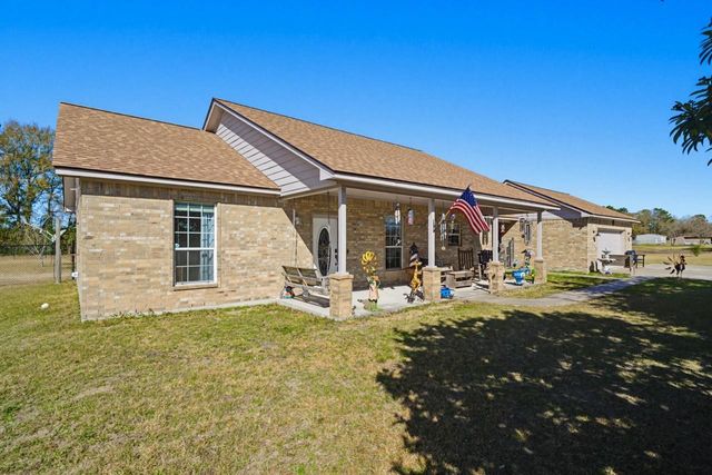 16180 Oaklawn Drive, Splendora, TX 77372