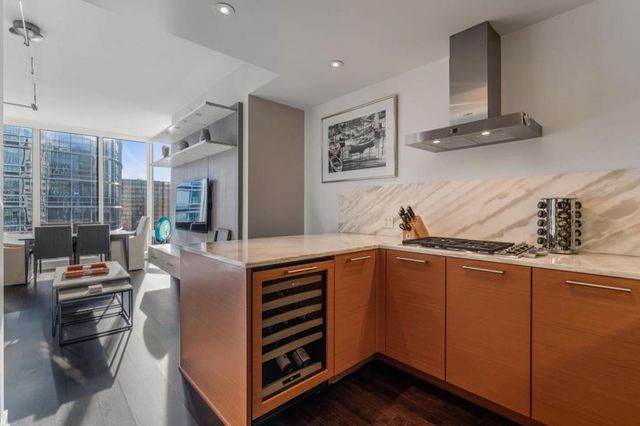 301 Mission Street 36F, San Francisco, CA 94105