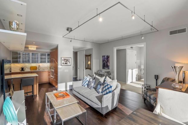 301 Mission Street 36F, San Francisco, CA 94105