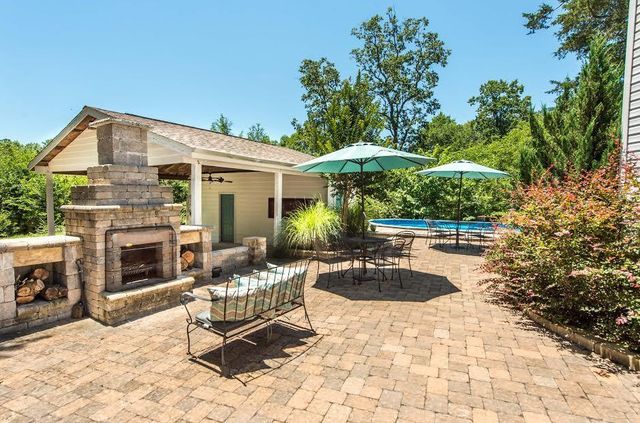 4222 Mountain Creek Road, Chattanooga, TN 37415