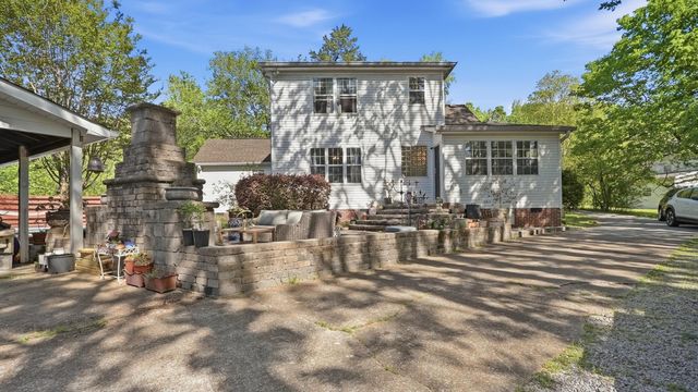 4222 Mountain Creek Road, Chattanooga, TN 37415