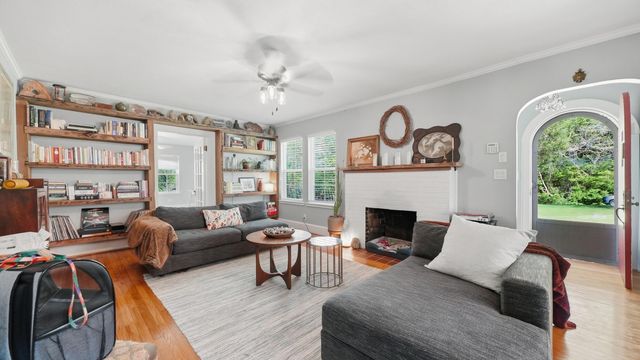 4222 Mountain Creek Road, Chattanooga, TN 37415