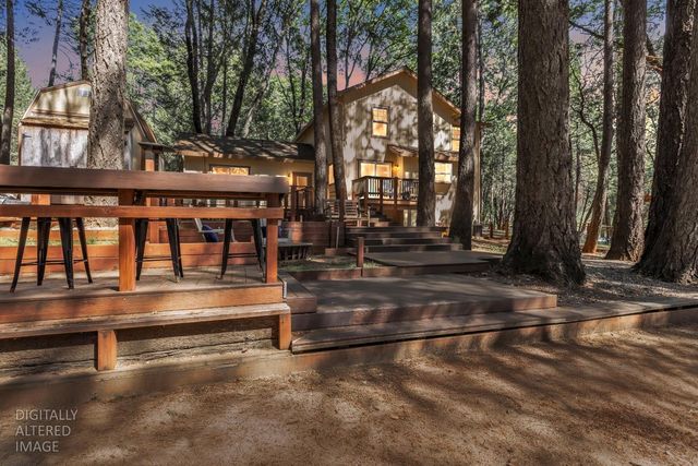 5120 Happy Pines Dr, Foresthill, CA 95631