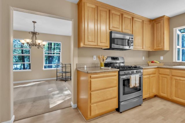 5120 Happy Pines Dr, Foresthill, CA 95631