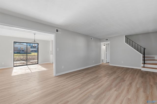 11028 Jean Road SE, Huntsville, AL 35803