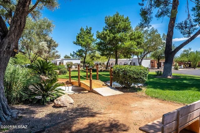 373 S Paseo Pena D, Green Valley, AZ 85614