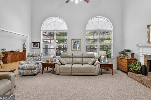 7 Towne Lake Court, Pooler, GA 31322