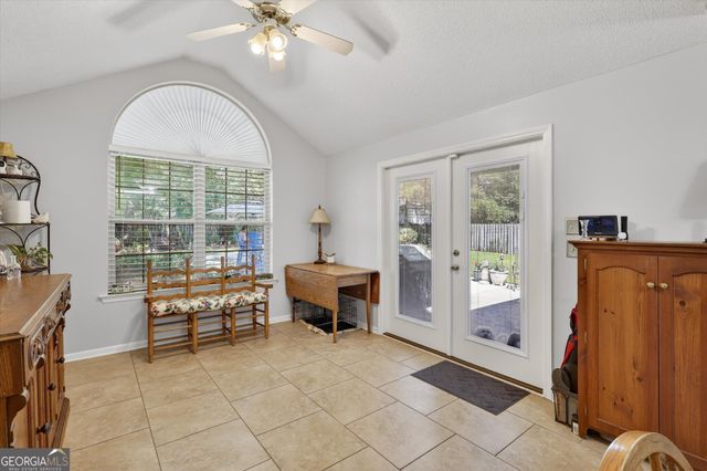 7 Towne Lake Court, Pooler, GA 31322