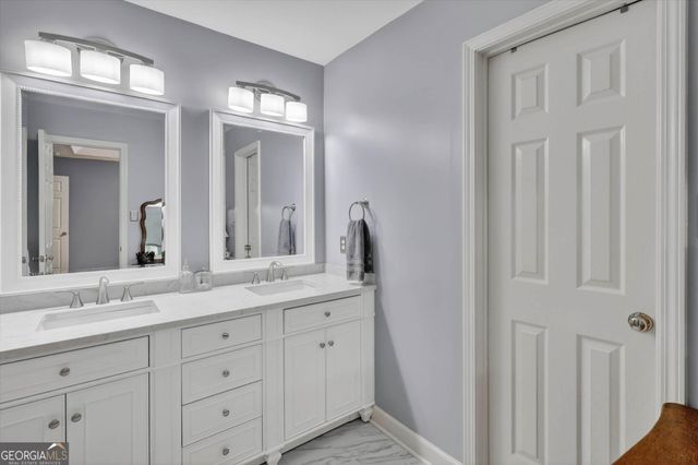 7 Towne Lake Court, Pooler, GA 31322