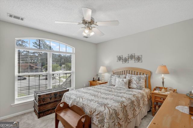 7 Towne Lake Court, Pooler, GA 31322