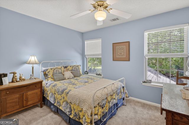 7 Towne Lake Court, Pooler, GA 31322