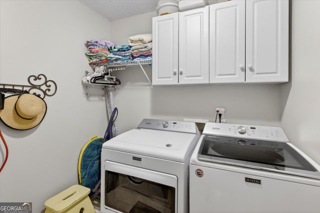 7 Towne Lake Court, Pooler, GA 31322