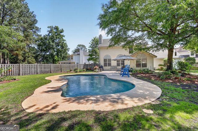 7 Towne Lake Court, Pooler, GA 31322