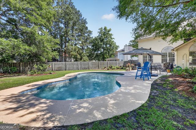 7 Towne Lake Court, Pooler, GA 31322