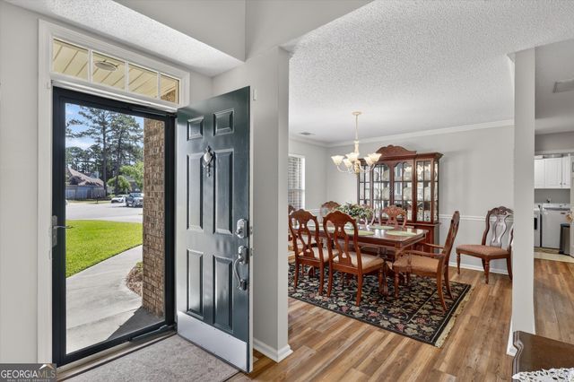 7 Towne Lake Court, Pooler, GA 31322