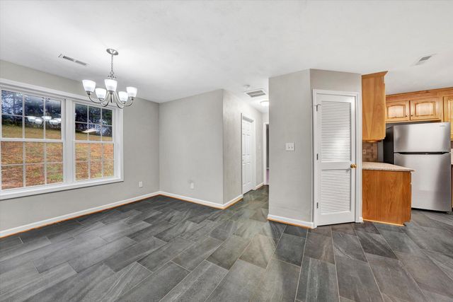 177 Pine Hills DR, Fincastle, VA 24090