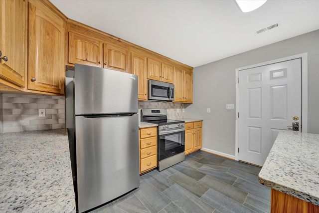 177 Pine Hills DR, Fincastle, VA 24090