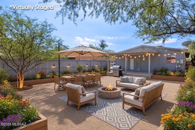 2417 E Blacklidge Drive, Tucson, AZ 85719
