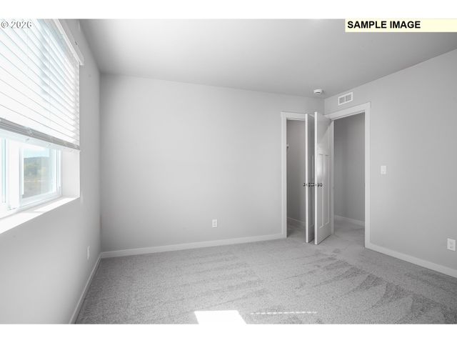 909 Legacy St, Eugene, OR 97402