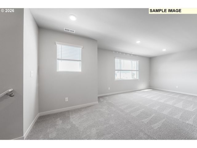 909 Legacy St, Eugene, OR 97402