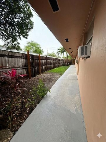 730 NW 4th Ave 1, Fort Lauderdale, FL 33311