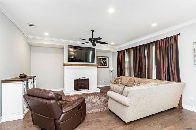 13132 Elissa Ln, Baton Rouge, LA 70818