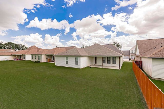 13132 Elissa Ln, Baton Rouge, LA 70818